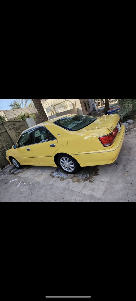 سياره للبيع موديل 2003 مدفوع كريستال ليفور الصغير الاستفسار على هذا الرقم***********
