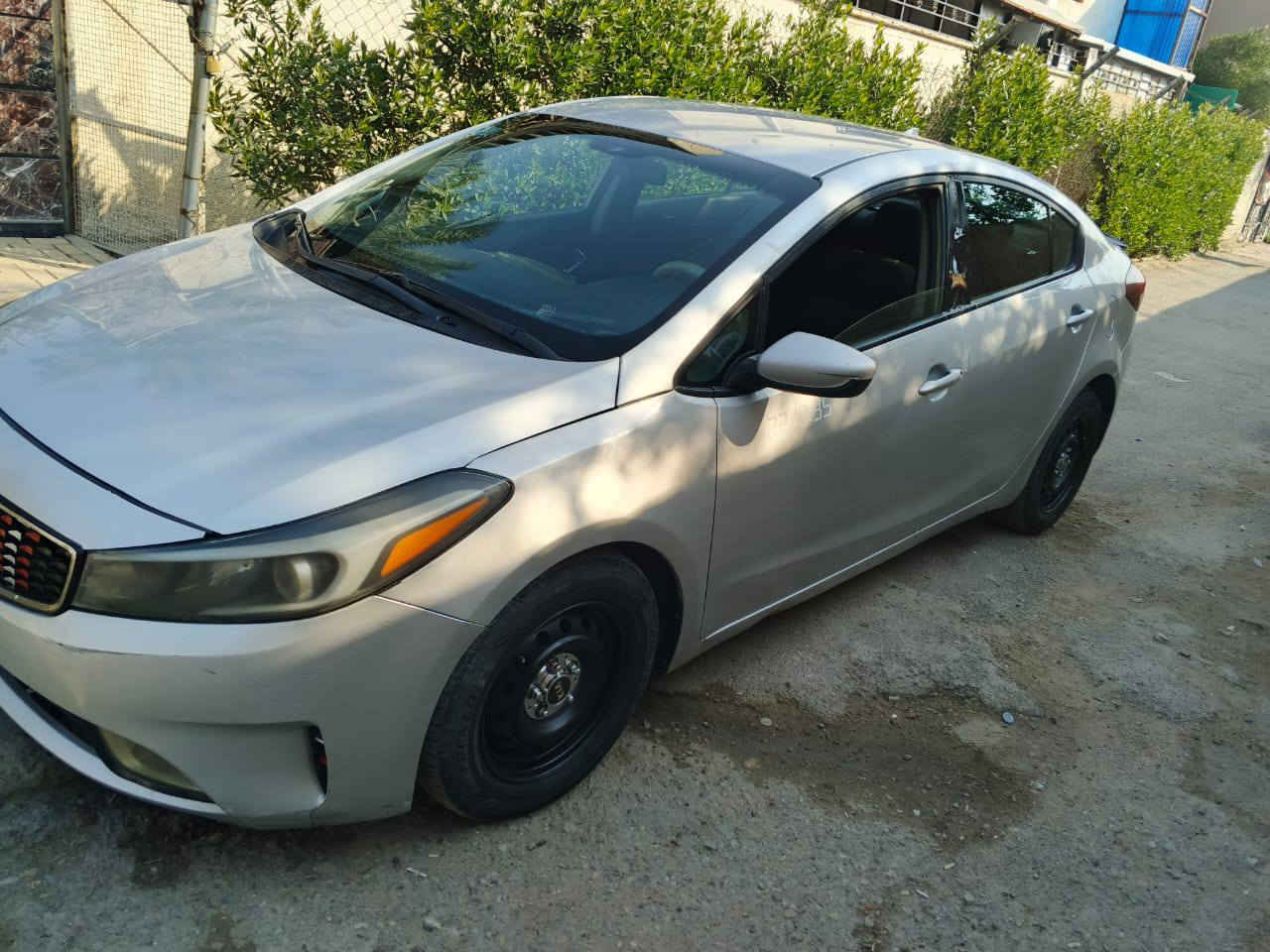 كيا فورتي موديل 2017 رقم انبار دولي حجم المحرك 2000 دوش ملاحظه سياره جاهزه من كل شيء مكان السياره بغداد بلديات السعر 103 وبيها مجال رقم الهاتف *********** اتصال فقط
