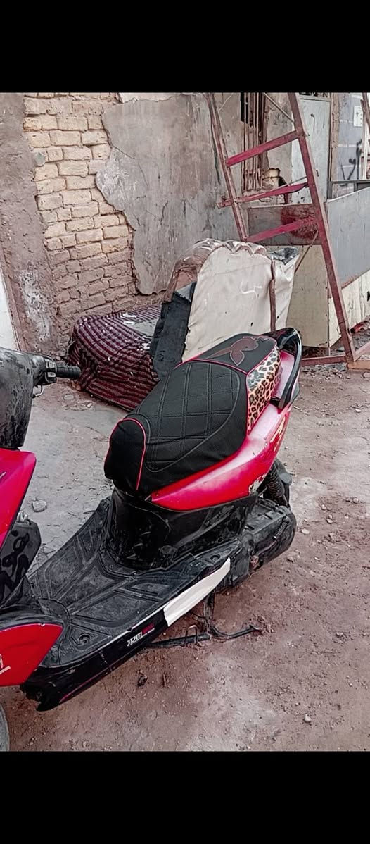 ماكس مضلع بلادي دراجه ياباني كوله بلادي دراجه كامله على اخر حبايه نقصه بس ذيل ودراجه نضيفه مكينه خرسه اي صوت مابيه  مراوس ابو بيع *********** بي وتساب
