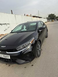 فورتي موديل 2023 نص موصفات السيارة جديده وبدون صبغ وبدون حادث بس الدعا...