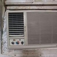 مكيف للبيع كرافت طنين مكيف نظيف سعره ٢٢٥ عنوان حي اور 07722546305