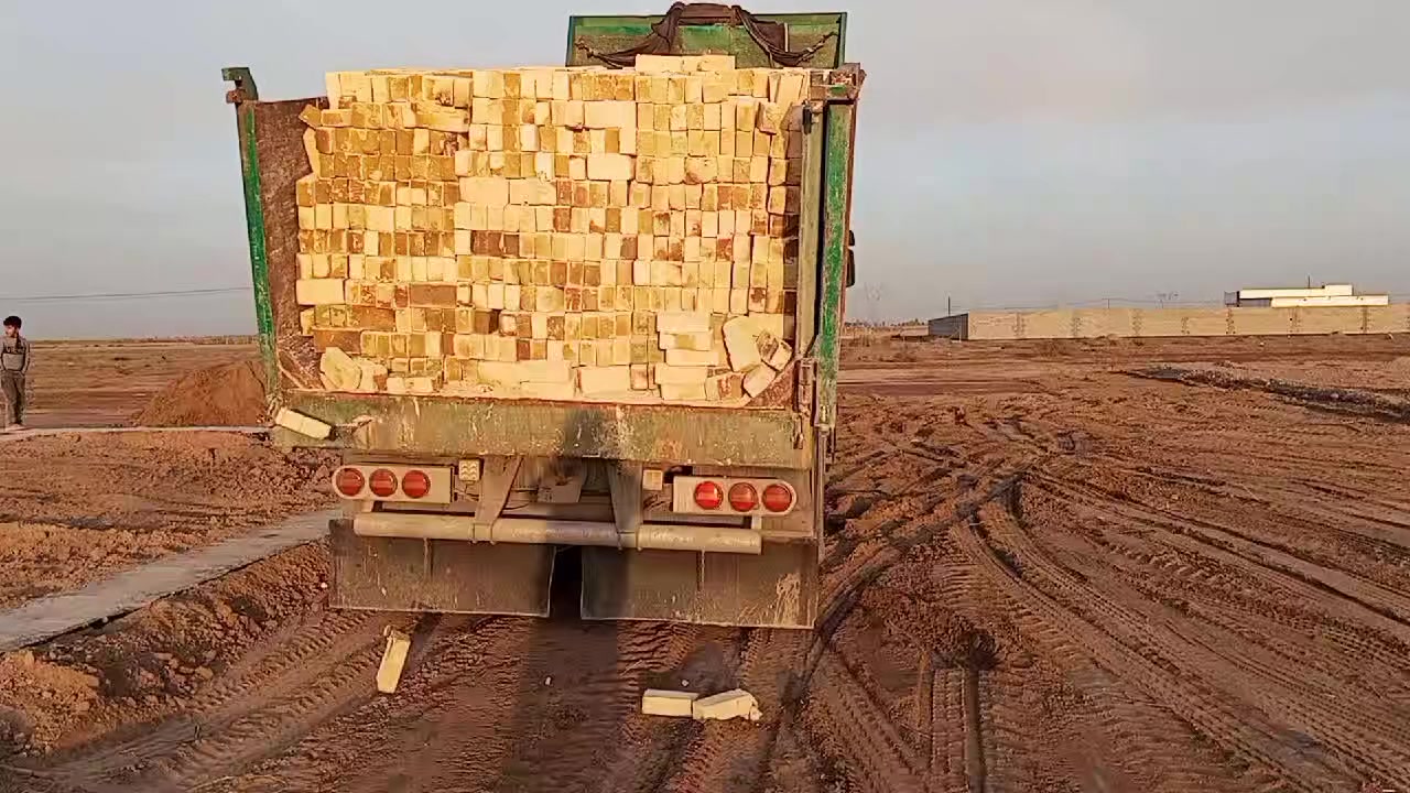 ***********
***********
انخفاض اسعار الطابوق العادي 
وخصم خاص عند شراء (3)
سيارات فأكثر من الطابوق 
تجهيز افضل انواع الطابوق العادي 
درجه اولى شرط الفحص تجهيز 
كافه البنايات والمجمعات السكنيه
والمقاولات طابوق عادي درجه 
اولى نسبه املاح قليله خاضع 
للفحص المختبري ذو قياسات 
حقيقيه قالب ستندر 
لاسعار حسب المكان 
(لسنا الوحيدون لاكننا لافضل)
