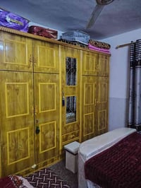 غرفة نوم فصال • مستعملة شهرين • نظافة ١٠٠٪