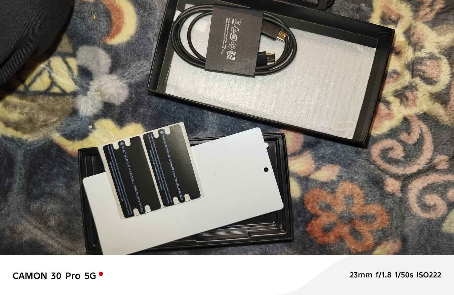 سامسونك s26 الترا 
فول  (كوبي ماستر) ذاكرة ٥١٢ حقيقي 
كامرة  لمس ستجابه  سريعه يحتوي عل ايمي   سيم كارت ثنين  فلاش كلشي شغال جديد 
الموبايل مستخدم ساعه فقط  تجريبي 
 شحن سريع كذالك
 اخو الاصلي  بطارية تدوم يوم كامل غراضه كامله 
١٢٥ قفل 
مكاني بغداد قرب فلكه ٨٣


**إذا كنت صاحب هذا الإعلان وتريد حذفه لأي سبب، رجاءا أرسل رسالة إلى الدعم الفني**