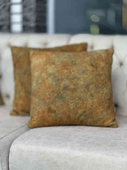 (قياسك محير او قياسك كبير )  هذا الكورنر قياستك كورنر تركي  U وتكدر تخليه حرف L   نسبة نضافته 100/100مستخدم  ايام قليله اخو الجديد هيكل  والقاعده والرجل بل كامل خشب زان قماش شاموا وترو بروف   مقعد طبي سوفت امريكي فول بوليستر   
قياسات الكورنر حاليا  350سم/3 سم/340سم/
 جوكرات بيه 2 والزاويتين متحركة هم جوكر  تكدر تغيير القياسات براتحك   عنوانه اربيل زانكو 99 قرب مطعم كص سنگر يوجد توصيل ل بغداد ولباقي المحافظات   *********** واتساب فقط علي
