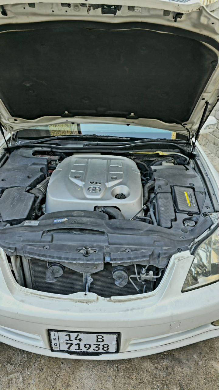 كراون شاهينة  تسجيل جديد مكفولة رقم بصرة مزاد كمركي 
موديل 2004 
اتلث
3 دكم 
شاصي 82
فتحه
دواخل جلد
العنوان البصرة قضاء المدينة 
***********
