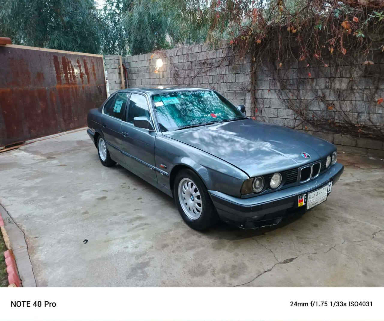 مرحبا بي ام للبيع 525 كير اوتو محرك مفتوح صدر نص عمر رقم الماني نينوى سنويه لل 2027  موديل 90 عنوان صلاح الدين تكريت  سعر 45 وبيها مجال او مراوس  ب جارجر ادوات هاتف ‭0782 332 0905‬
