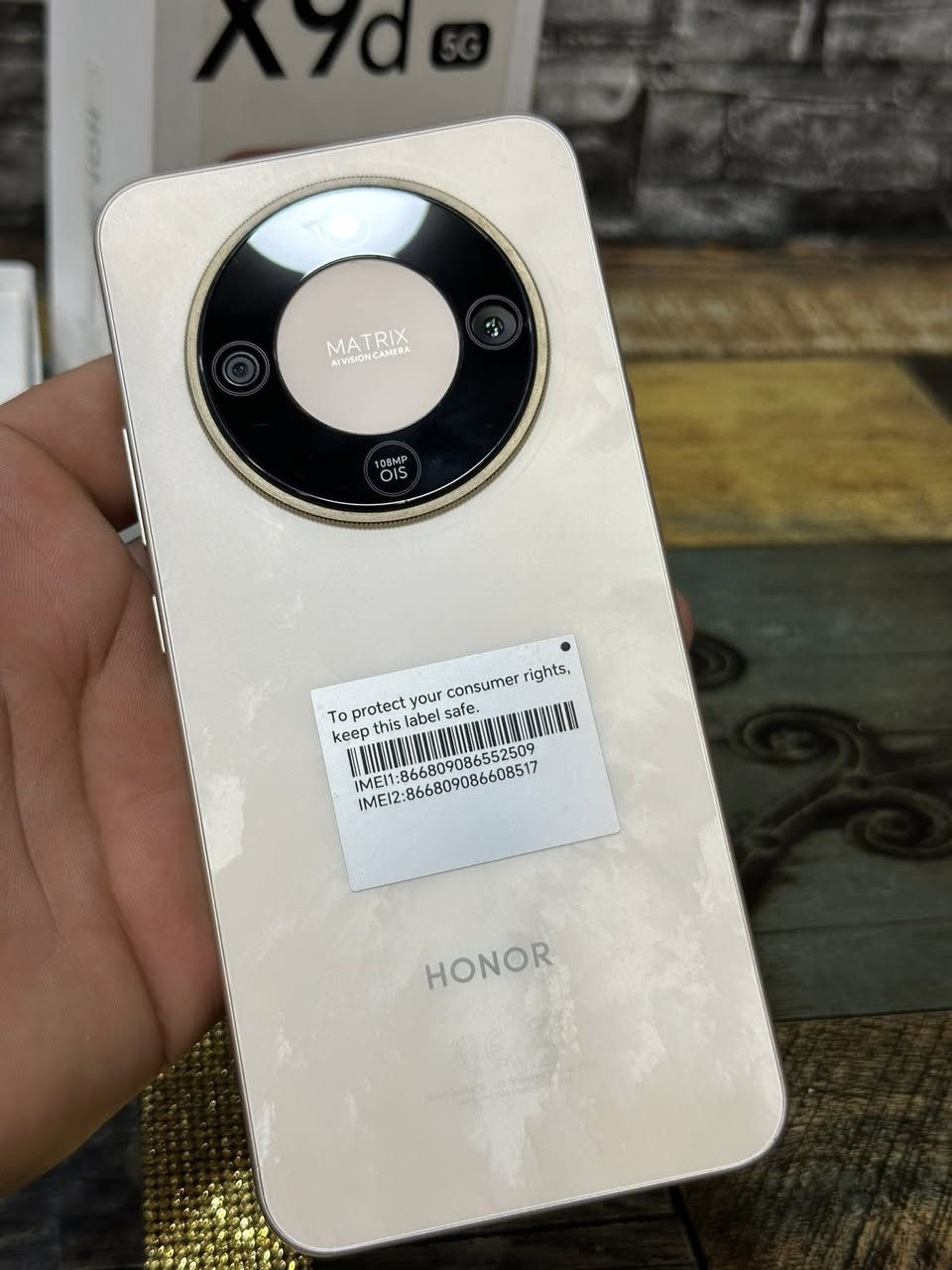 هونر x9d نسخه 5g   نسخه عالميه مو صينيه الجهاز أصلي
الذاكره العشوائيه 24 
الذاكره الداخليه 265 
دبل  شريحه 
كامل ملحقات 

السعر 350

مكاني بغداد ***********
