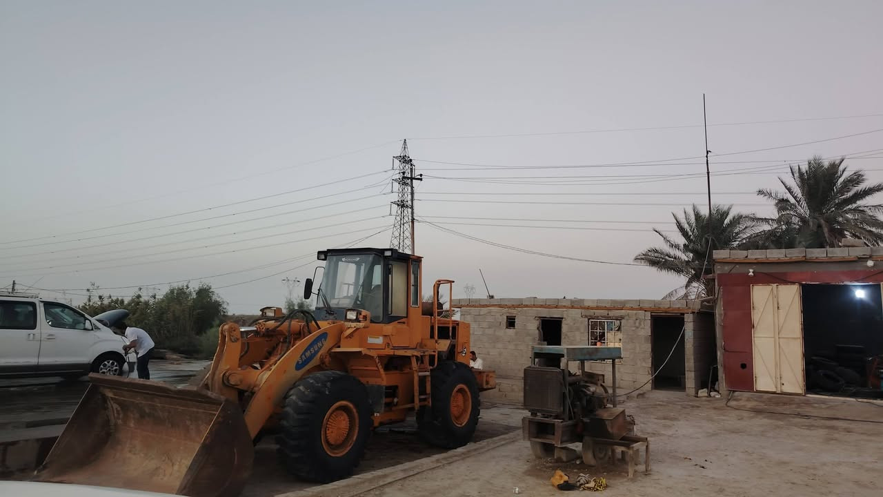 سلام عليكم شفل سامسونك حجم 70محرك كمنز بلادي سعر 110وبي مجال للشراي للاستفسار اتصال ***********//////***********
