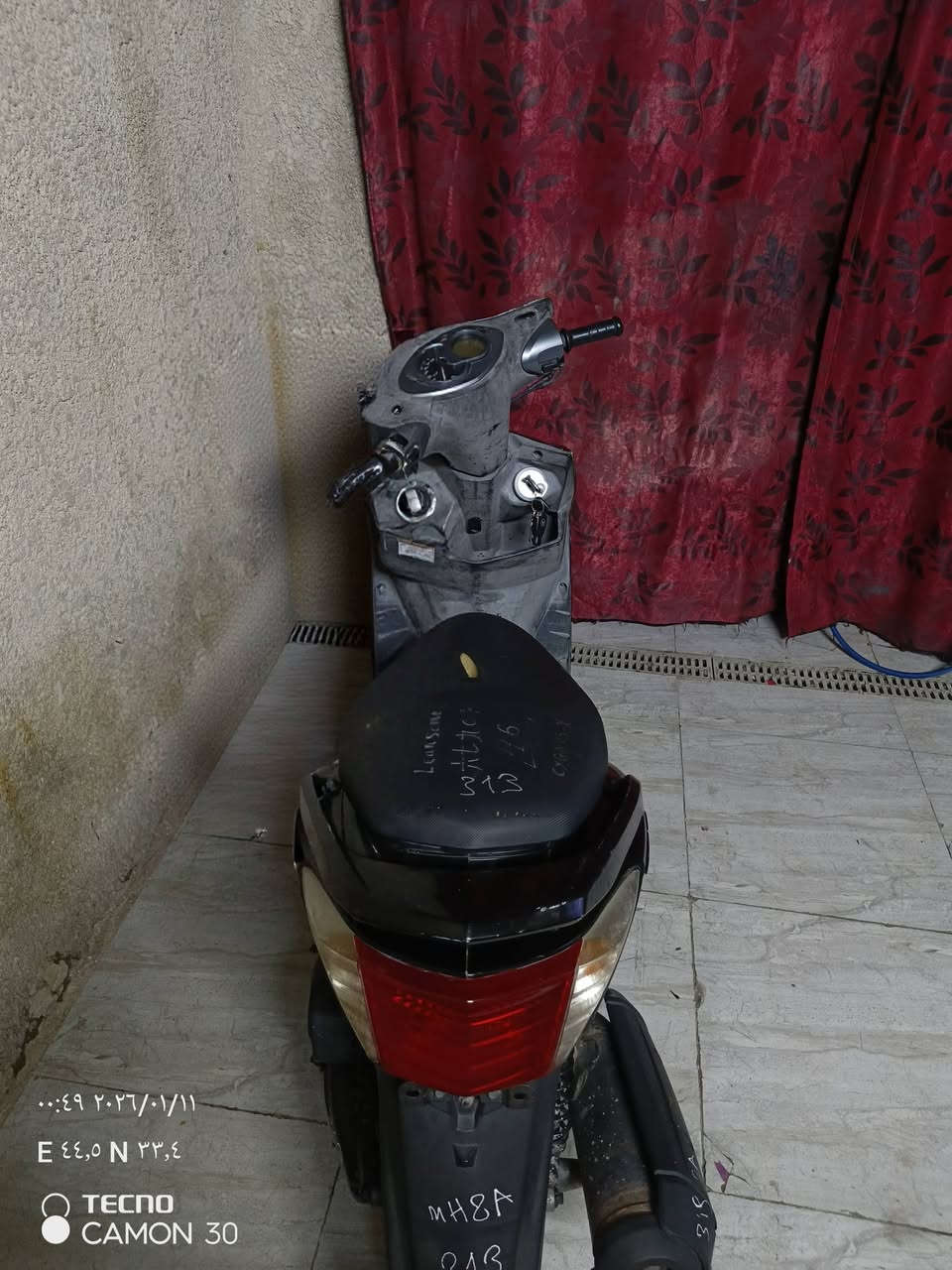 سلام عليكم
فحل ياباني قبق نفخ دراجه كفاله عامه سلف هندر ربع مذب عليها زوج تاير نظيف كامله من كل النواحي اوراق بيها 
العنوان بلديات 
السعر مليون وبيها مجال للشراي
الرقم للاستفسار اكثر ***********
