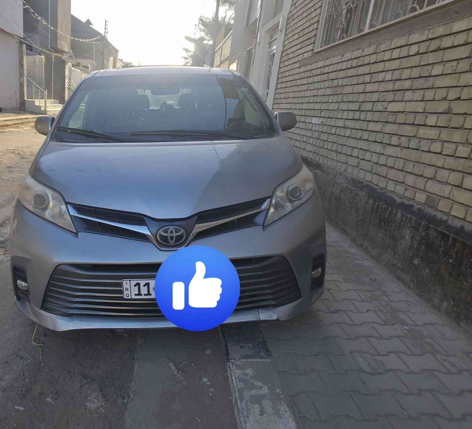 السلام عليكم ورحمة الله وبركاته..رمضان كريم عليكم احبتي   سيارة تويوتا سينا سبعة راكب موديل ٢٠١٩ xle أعلى فئة فول حجم المحرك ٣٥٠٠ اللون سلفر وارد أمريكي حادث فقط باب السايق والباب السلايت وموضح ذالك بالسونار ماشية ٨٦ كم السعر ٢٦٥$ رقم دولي الاستفسار على هذا الرقم *********** 
((اللهم صل على محمد وآل محمد ))
