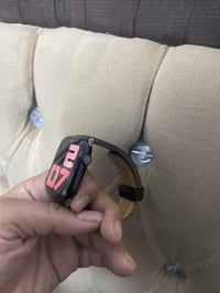 ساعه ابل الجيل العاشر ذاكره ٦٤ حجم ٤٦ بطاريه ٩٧ نضافه ١٠٠ ملحقات الاصل...