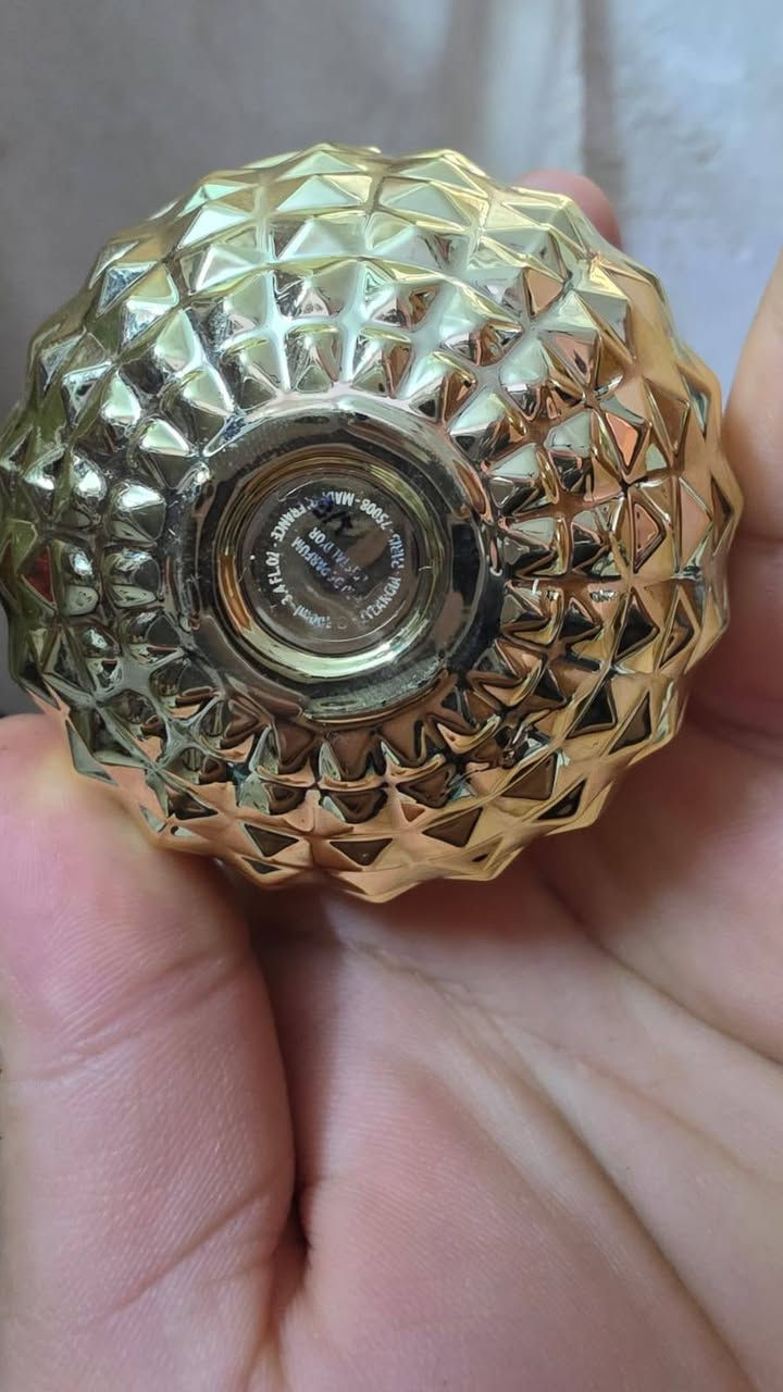 كرستال دور
بي قرابه 40 مل

عطر نسائي جميل جداً

بستان ورود 

صيفي اداءة 

جيد ـ 

100 شامل التوصيل


**إذا كنت صاحب هذا الإعلان وتريد حذفه لأي سبب، رجاءا أرسل رسالة إلى الدعم الفني**