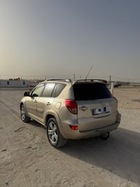 راف4 • ٢٠١٠ • كاميرا