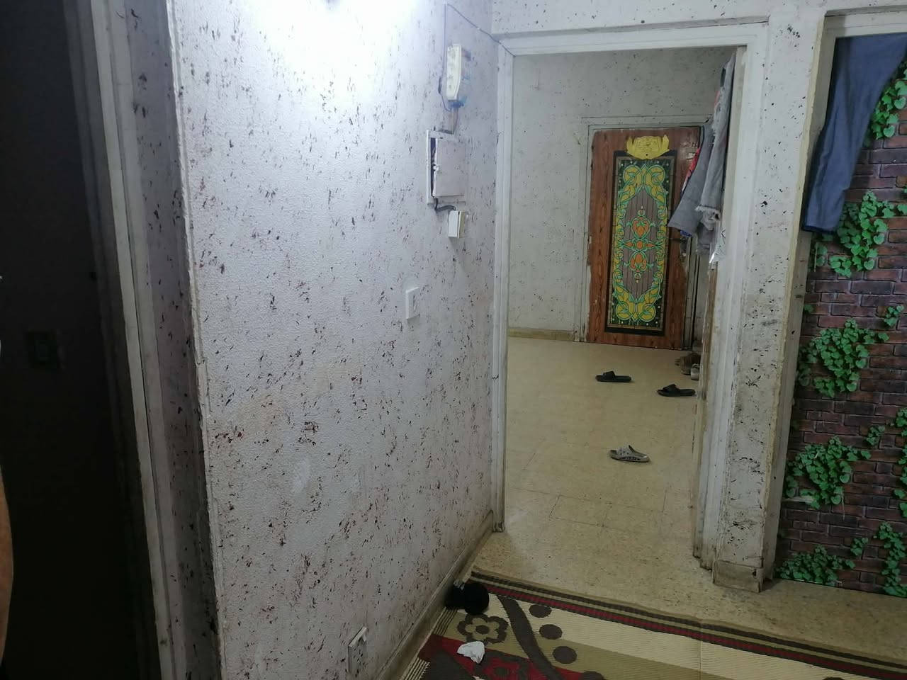 لبيع ...لبيع لبيع .  شقة ارضي بمجمع القادسية ..؟مساحتها  جبيرة بيها غرفتين و صالة و مطبغ و حديقة.... الاستفسار مراسله الصفحه خاص


**إذا كنت صاحب هذا الإعلان وتريد حذفه لأي سبب، رجاءا أرسل رسالة إلى الدعم الفني**