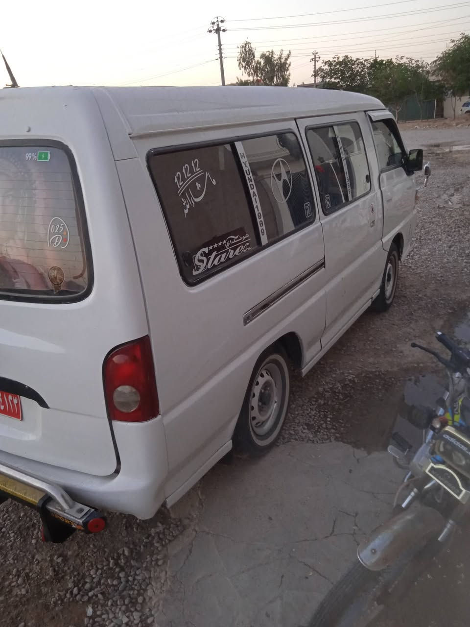 هۆندا 1998 گێڕ و مەکینە ئۆنجی بێ  عەیبە 
کۆشن سیاحی 11 نەفەری   کەلار
***********
