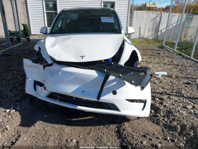 السلام عليكم للبيع
تيسلا مودل Y لونك رينج دبل ماطور موديل 2024 

ماشيه 16mi

تستلم واصل اربيل مرقم كاتي رقم مجاني تدخل بأسم المشتري  و انته تصلح وين ما يعجبك 

ب 185 بيها مجال بسيط تصليحها ميجاوز 15 ورقه 

اذا تكصها تطلع عليك اغلى 

عنواني بغداد العامريه 

 مصطفى الجبوري ***********
