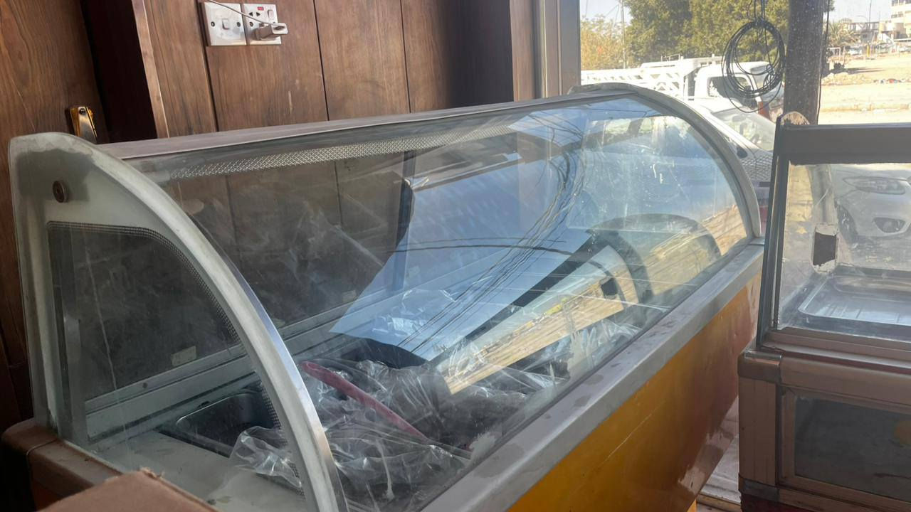 السلام عليكم 
عارضات للبيع 
الحمره شويه ازغره من البرتقالية
سعر الوحده ٢٢٥
يعني ثنينهن ٤٥٠


**إذا كنت صاحب هذا الإعلان وتريد حذفه لأي سبب، رجاءا أرسل رسالة إلى الدعم الفني**