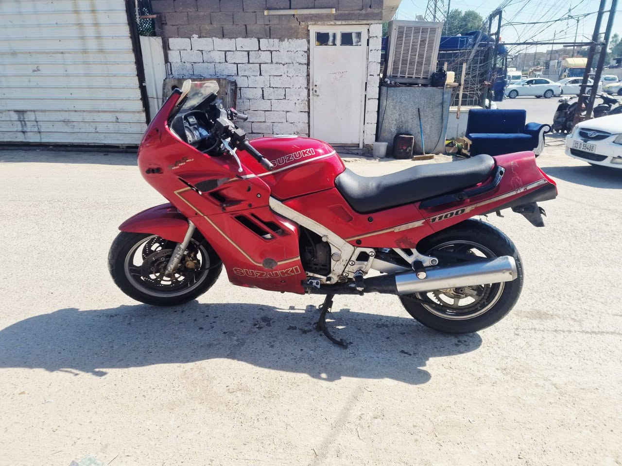 السلام عليكم شتريت هاي لدراجه ونكلبت بيه ذبت بانزين وبعد ماشغلته قيم بل يرضي بي الله ***********
