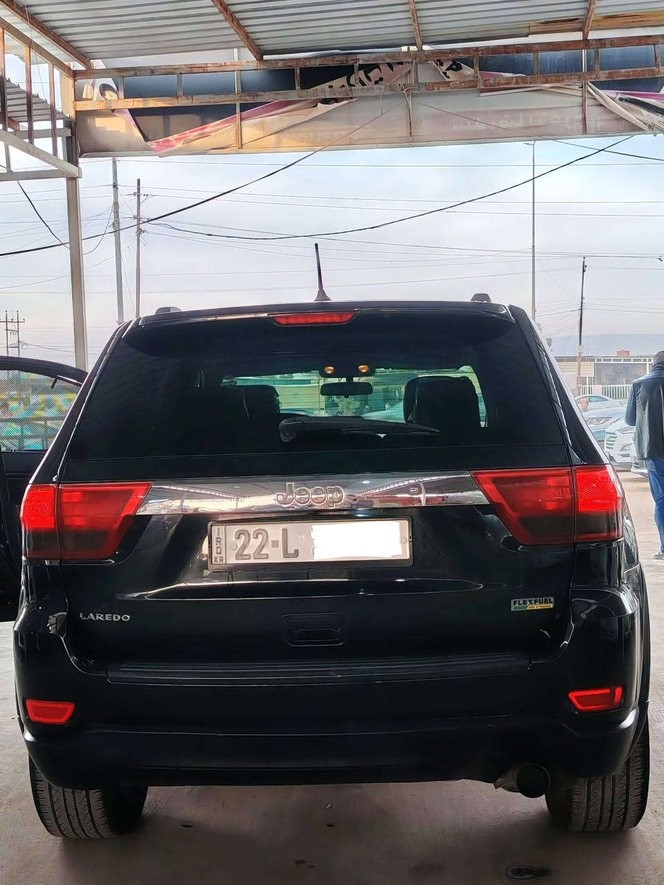 سلام عليكم سيارة جيب موديل 2011 مكينه V6 3.600
ما مفتوح ماشيه 110_كير محرك شرط مواصفات نص فول بدون صبغ بي مكانين تعديل بارد رقم سنوية هزا جديد 
مراوسه حسب القناعة
عنوان طريق اربيل موصل ناحية برطلة
للاستفسار ***********/***********
السعر 170 $$ وبي مجال
