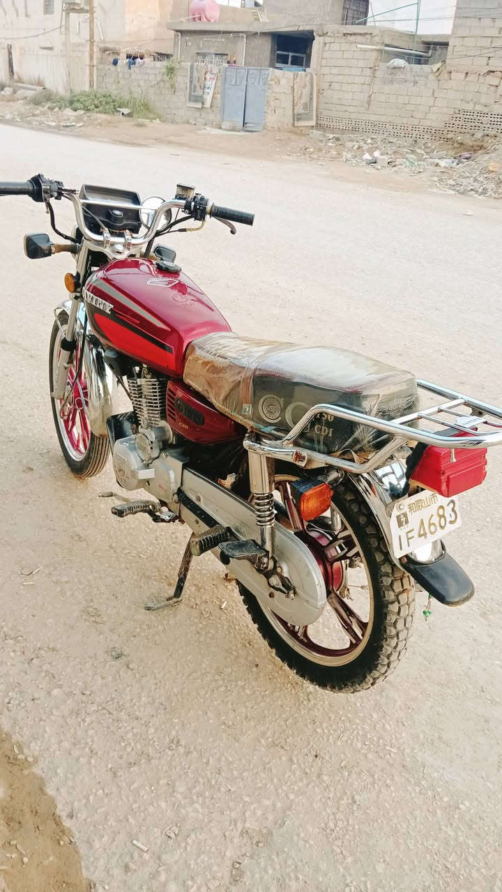 سلام عليكم سيفان 21للبيع اوراق كامله دراجه خير من الله مكينه مامفتوحه مكفوله كفاله عامه كلشي شغال بيهه مكاني بابل الحصوه السعر 525بيه مجالل
***********‬‏
