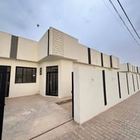 مجمع النخيل السكني • ٢٠٠م • نقد