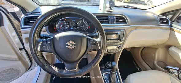 بيع سوزوكي سياز شركة
السلام عليكم سوزوكي سياز موديل 2023 رقم بغداد بأسمي فول مواصفات ماعدا الفتحه لايت وكشاف زنون بلادي لد نهاري ولد خلفي بصمات تشغيل وفتح وصندوق كشنات جلد اصلي داخل بيجي واقتصاديه مكينة 1500  تنفس طبيعي ادوانز ماكو وتبريد ثلج  استلام الشركة العامه للسيارات ماشيه 23000 كلم  
وبصمة احتياط  وبيها ضمان الشركه سيرفز  مكفوله ،  باقي عليها 16 قسط من أصل 36 قسط ،  استقطاع مباشر من الماستر 
وتتحول باسم المشتري مباشرة  مع بقاء شارة الحجز لحين اكمال القسط 
اني موظف بالشركة العام لتجارة السيارات 
ابيع نقد فقط السعر ١٢٧ ورقة  وبيها مجال اتصل  
مكان السيارة بغداد حي الاعلام
*********** 
ابو علي
