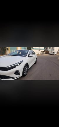للبيع كيا k3  موديل 2024  ماشيه 25الف السياره مكفوله كفاله عامه مكان ا...