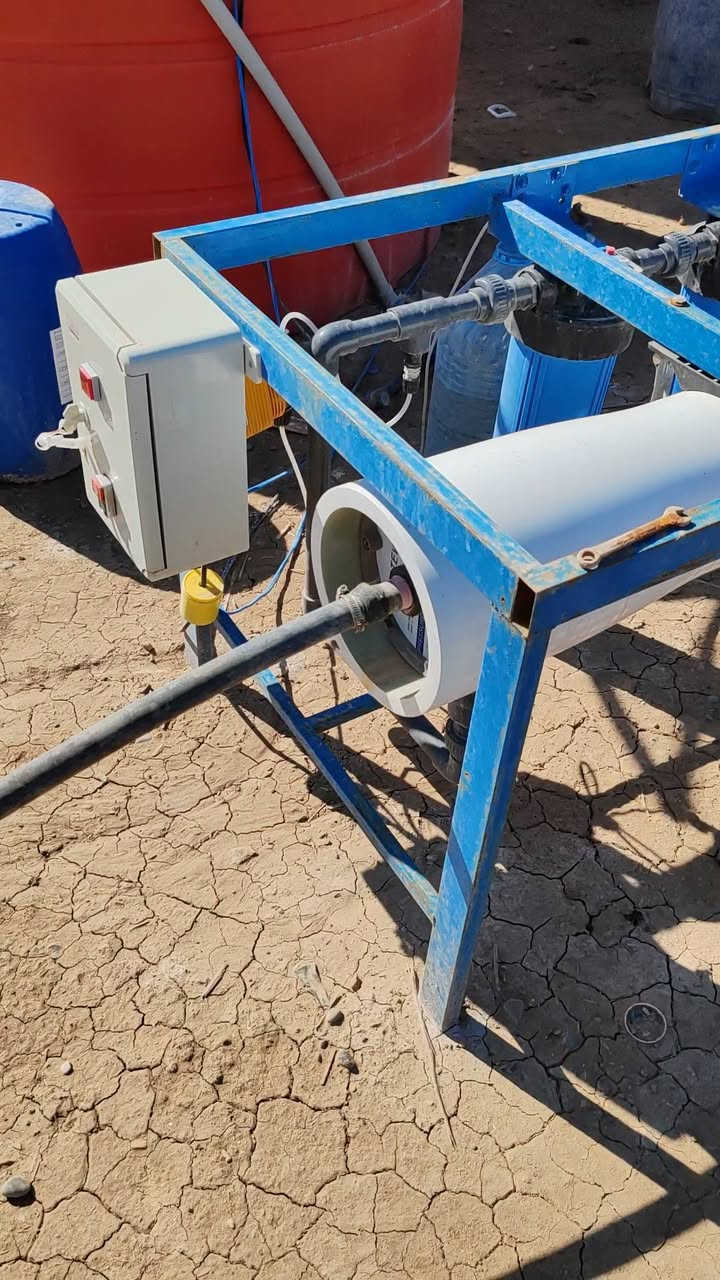 سلام عليكم عندي صفايت ما ابار البيع مستخدما شهر واحد ماعا الملحقات ماعا الخزان يسع 3000 لتر السعر 1850 وبيه مجال غليل ***********/   *********** التصال علا هي الرقام
