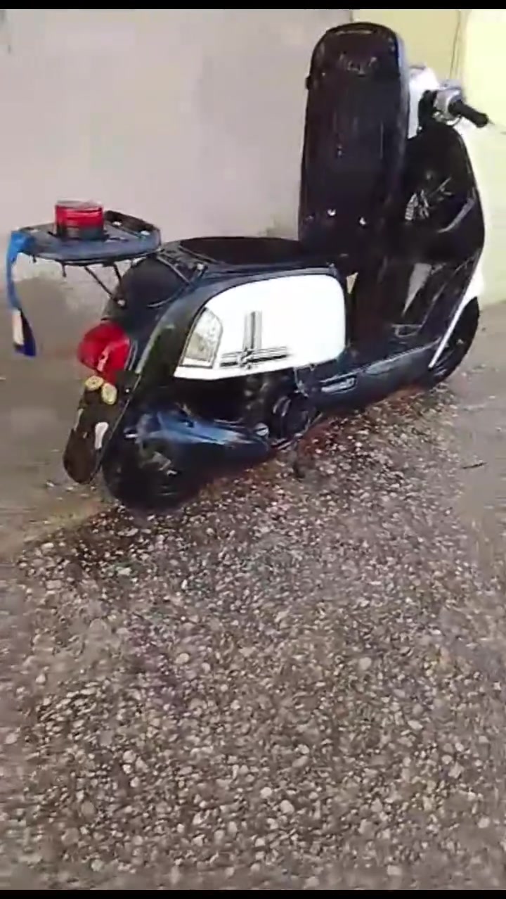 سلام عليكم دراجه للبيع نضيف مكينه دراجه مامفتوح بيه برغي سعر خاص


**إذا كنت صاحب هذا الإعلان وتريد حذفه لأي سبب، رجاءا أرسل رسالة إلى الدعم الفني**
