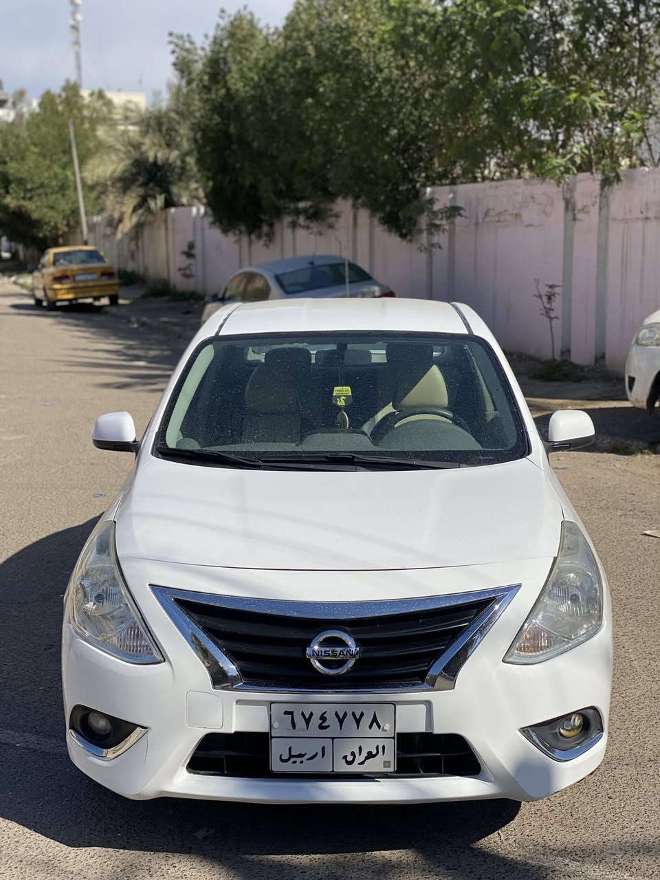 سلام عليكم
نيسان سني 2021
سياره مبدل بيها باب نفس الون 
وبيها بارد بسيط 
كير مكينه كله مكفول على وضع الشركه 
حداديه صدر كلها جديده 
ماشيه 92 الف 
رايدها ب103 وبيها مجال 
مكاني بغداد 
اي ستفسار ***********
