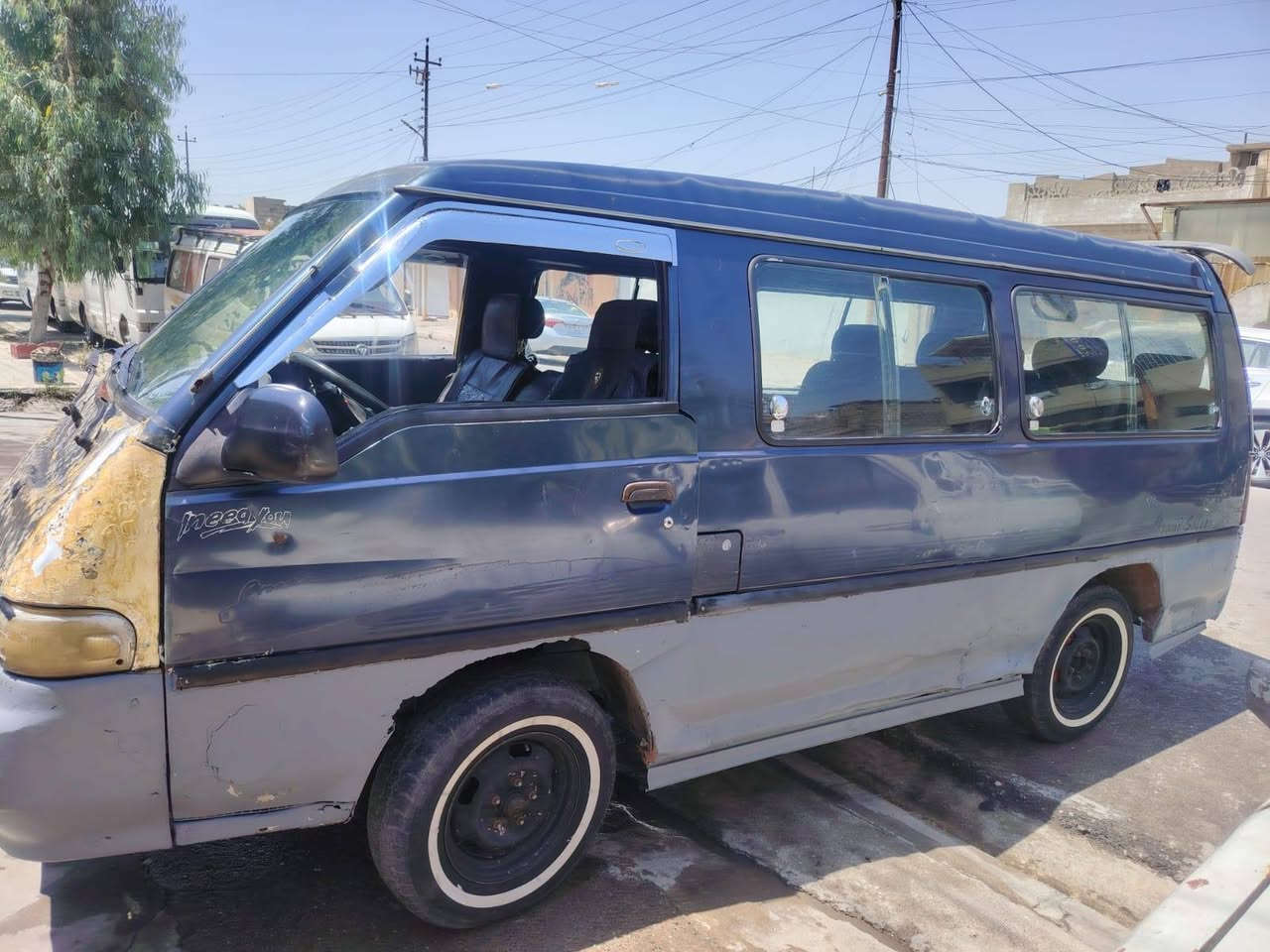 هونداي البيع موديل 1994مرور صفر مكين معمر  بيه ريمان***********سعر 30 بيه مجال الطيبين
