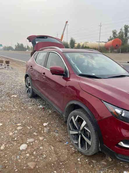 نيسان روك قشقاي 5 كاميرا 📷  سيارة فول مواصفان ماعدا فتحة سيارة بدون ارباك بدون  موديل 2020 سعر 155 ومجال ***********
