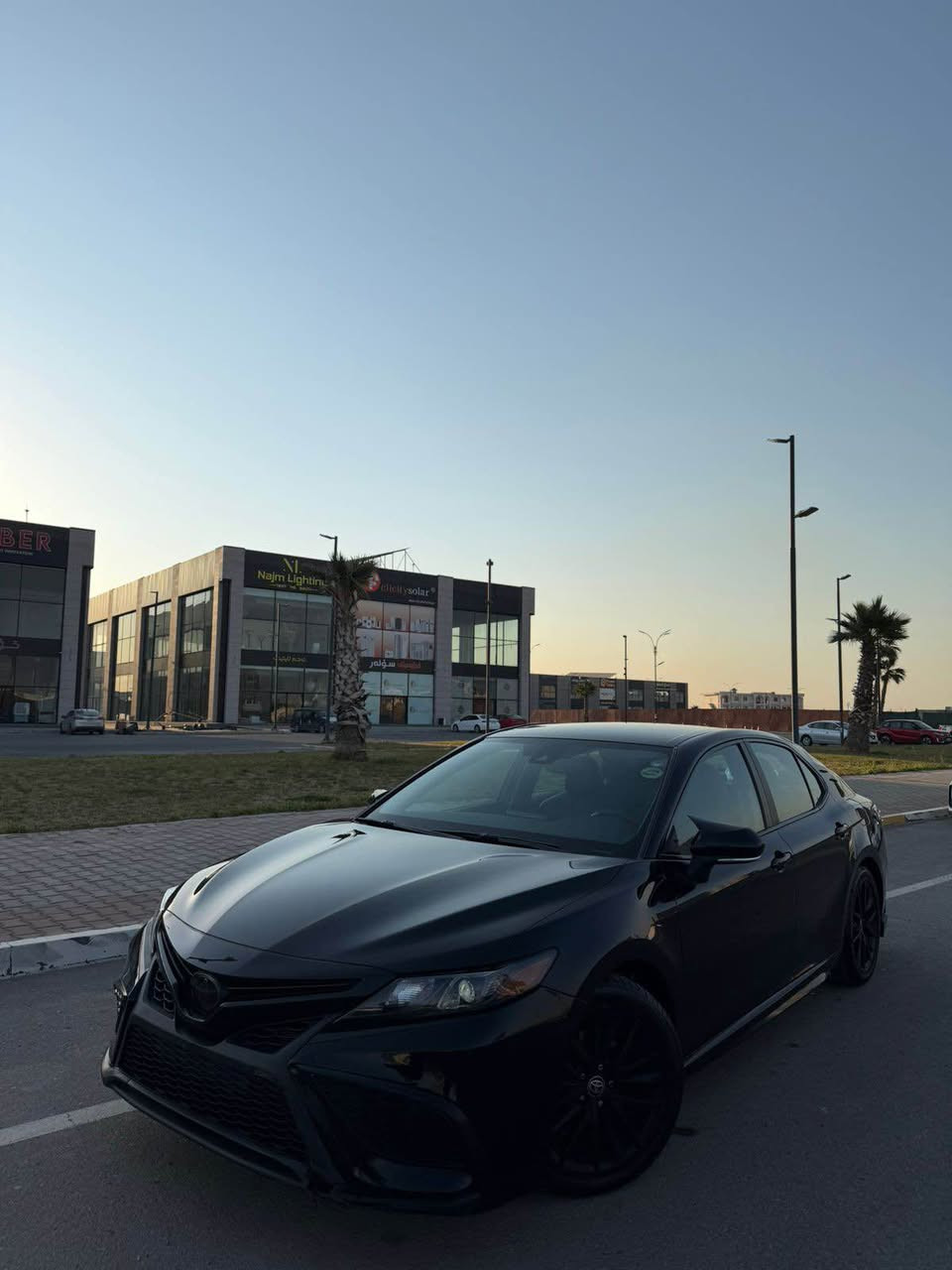 تۆیۆتا کامریse 2022 
57000km ڕۆیشتوە 

0751 804 3635 أربيل, العراق
