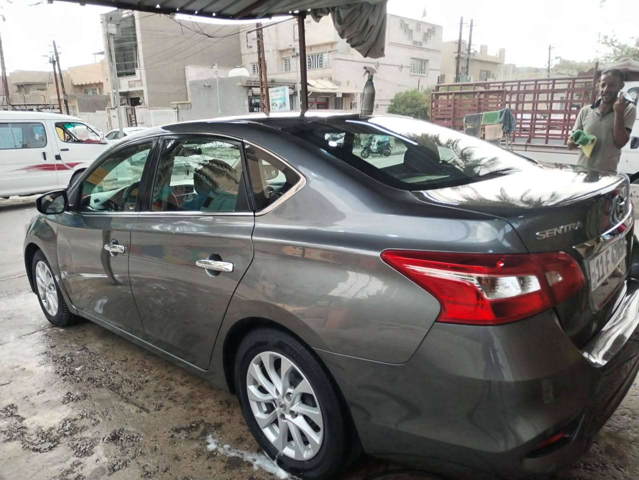 سنترا وارد امريكي ماشية ١٧٠ حادث بنيد سطحي ومبدل وبيهة صبغ باب خلفي وجاملغ فقط صبغ ومبدل محرك بلادي مكفول ***********
