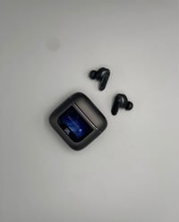 JBL Tour Pro 2 • علبة بشاشة • عزل الضوضاء