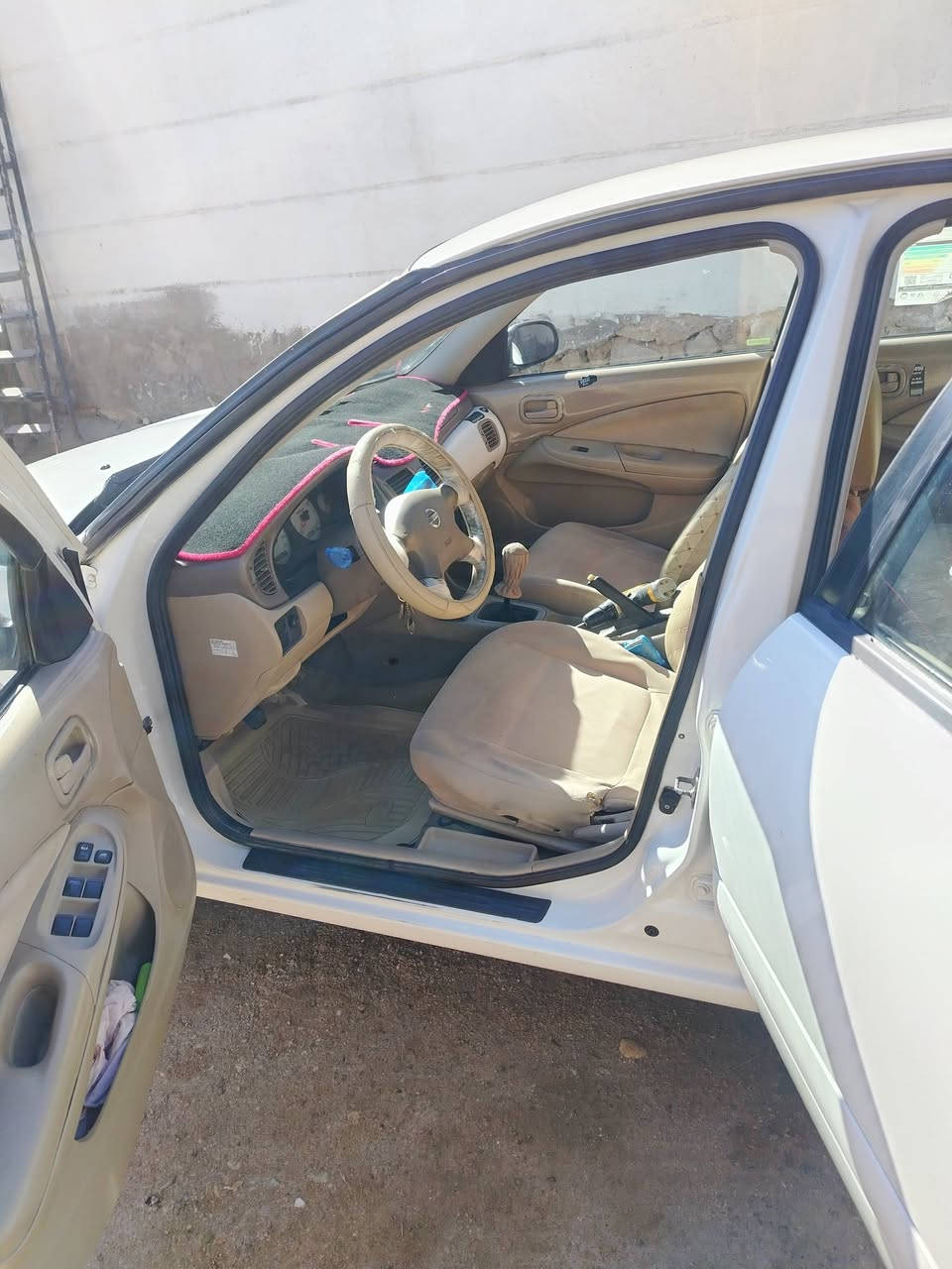 السلام عليكم
سني 2010 للبيع
محرك اسود سياره جديده مابيها نقص برغي مكان السياره الانبار هيت سعر السيارة 101 وبيها مجال قليل
الاستفسار الاتصال على الرقم ***********
