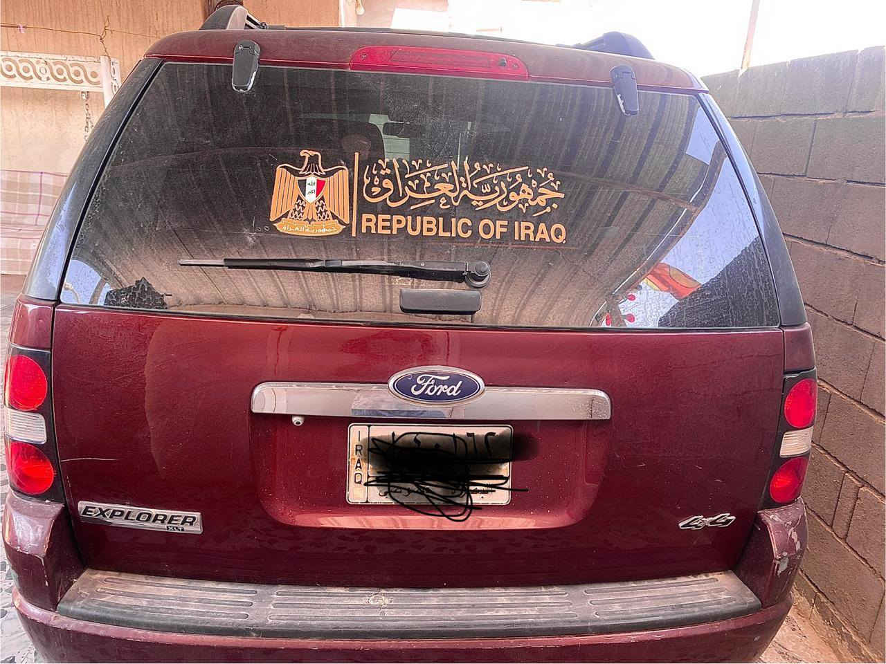 السلام عليكم 
فورد اكسبلورر موديل 2010
مكينه 4000V6
7 راكب
4x4
كير ومكينه  بشرط على فحص
تبريد شغال 
تخم تاير  
حداديه بحاله جيده 
بيها سونار  فحص 
رقم بصره مشروع وطني 

لايت زنون  عالي +ناصي

شاشه اندرويد 

مكاني البصره
السعر 100 وبيها مجال 

الاستفسار الاتصال

***********
