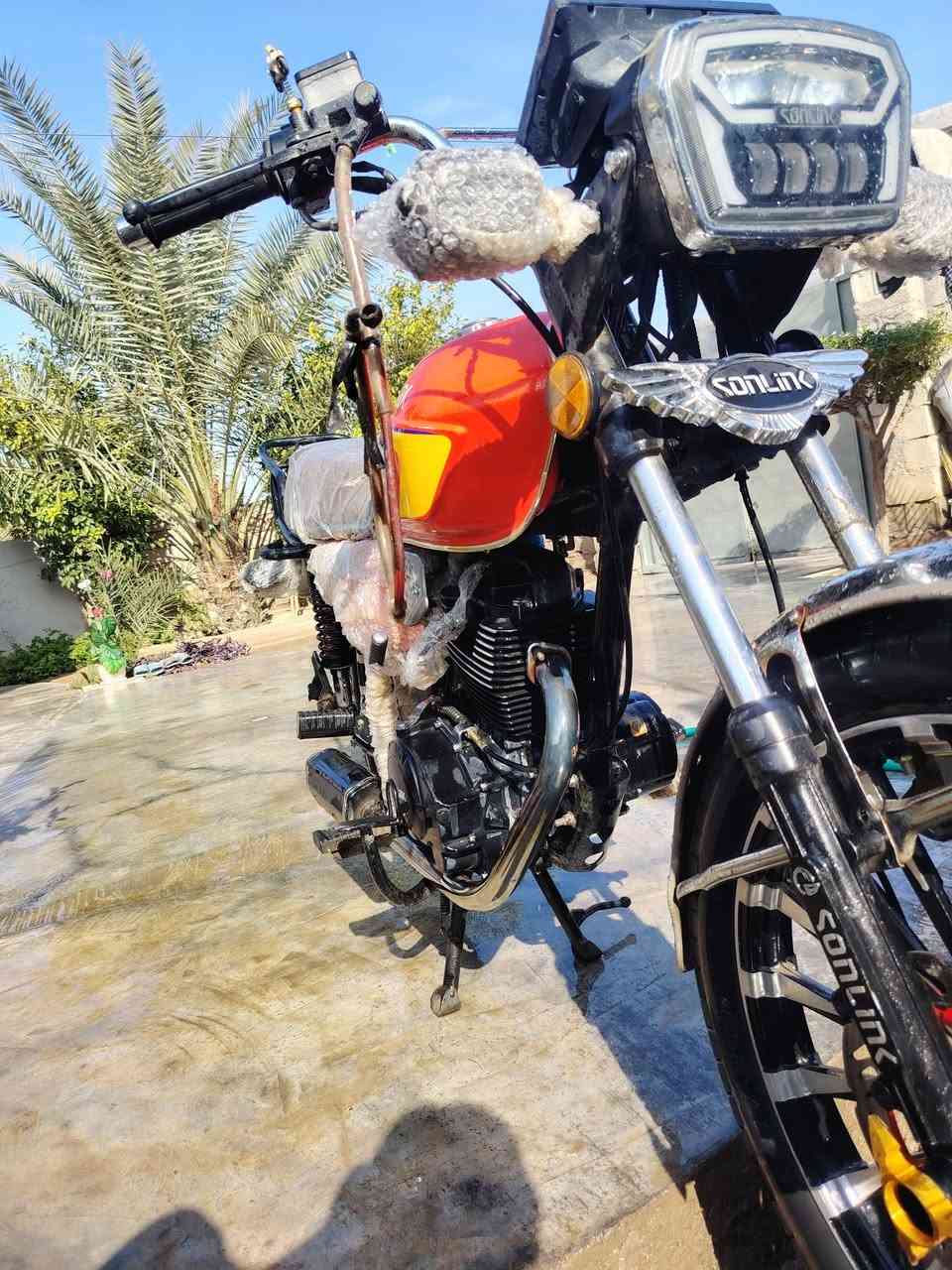 دراجه سيفون سونيك 5 قير محرك 200 محرك كفاله والسعر خاص الرقم 📞*********** 👉
