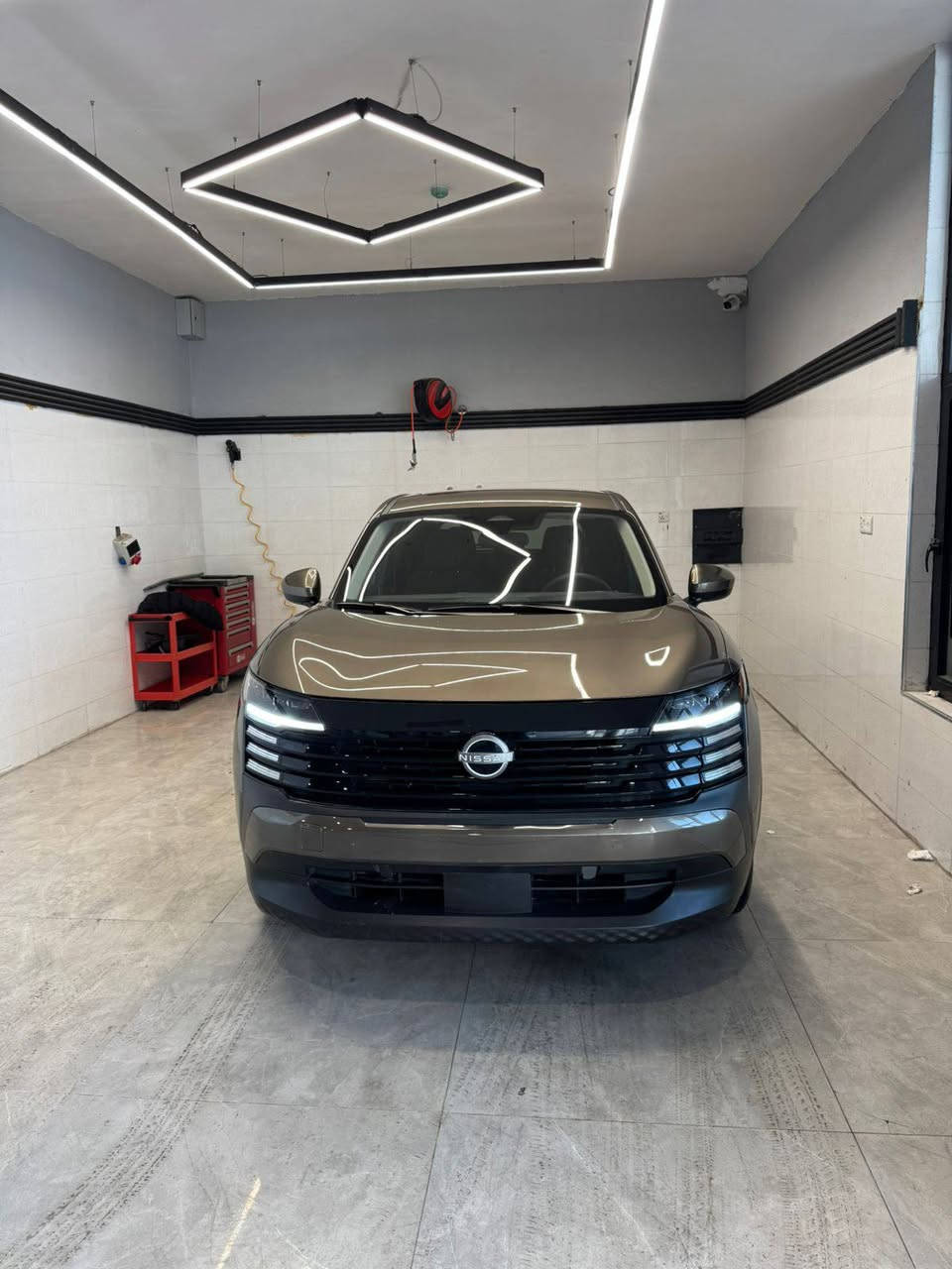 NISSAN KICKS 2.0L I-4 DOHC, 2025
رقم کاتی 
رۆشتنی ٤ هەزار 
بێ بۆیاخ 
بێ ارباگ 
سعری ١٧٥ ورقر 
شوێن سەیارە هەولێر 
0751-2004-377
0772-818-6453
……..
Nissan kicks 2025 2.0 V4 2025 
رقم کاتی 
ماشی ٤ الف 
بدون صبغ 
بدون ارباگ 
سعر 175 ورقە 
مکان سیارە اربیل أربيل, العراق


**إذا كنت صاحب هذا الإعلان وتريد حذفه لأي سبب، رجاءا أرسل رسالة إلى الدعم الفني**