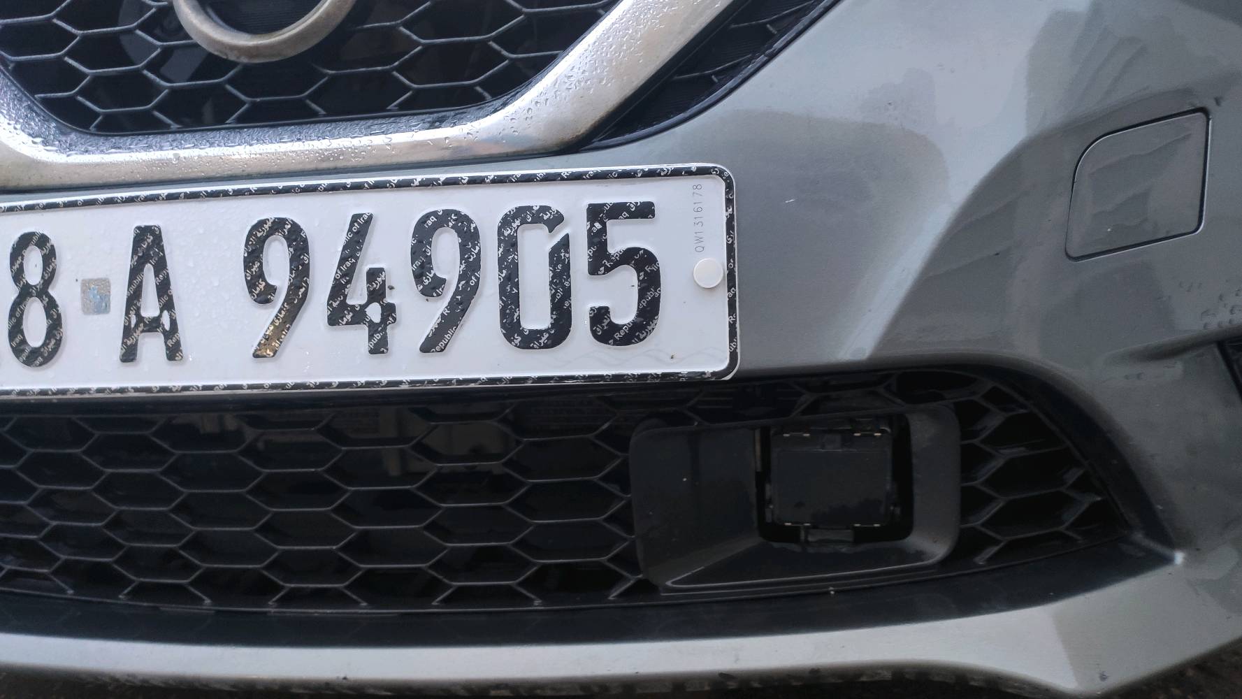 السلام عليكم 
نيسان سينترا 2018  (وارد أمريكي)🇺🇸 
مواصفات SV
مثبت سرعه 
نظام قياده ECO + SPORT 
تحكم ستيرن جهتين 
رادار امامي 
محرك 1.8 المرغوب شرط  مكفول + الكير 
كامره  بلاديه 
ماشيه  94 الف ميل  
رقم  بابل انكليزي  با أسمي 
السعر 110  و بيها مجال 
ضرر امريكا خلفي   ٣ قطع صبغ 
مكان السياره  النجف الاشرف 
للاستفسار(  ***********  )