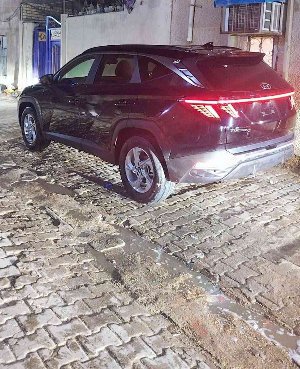 هونداي توسان2024... بدون ايرباك قطعه وحدة مبدله قبق صندوك... ماشيه 47.... بدون رقم.. تترقم بغداد... سياره بانزين 
سياره فول عدا الفتحة 
1بصمة 2كشنات كهرباء 3كشنات تدفئة 4شحن واير ليس
العنوان... بغداد... الشعله
رقم الهاتف ***********
