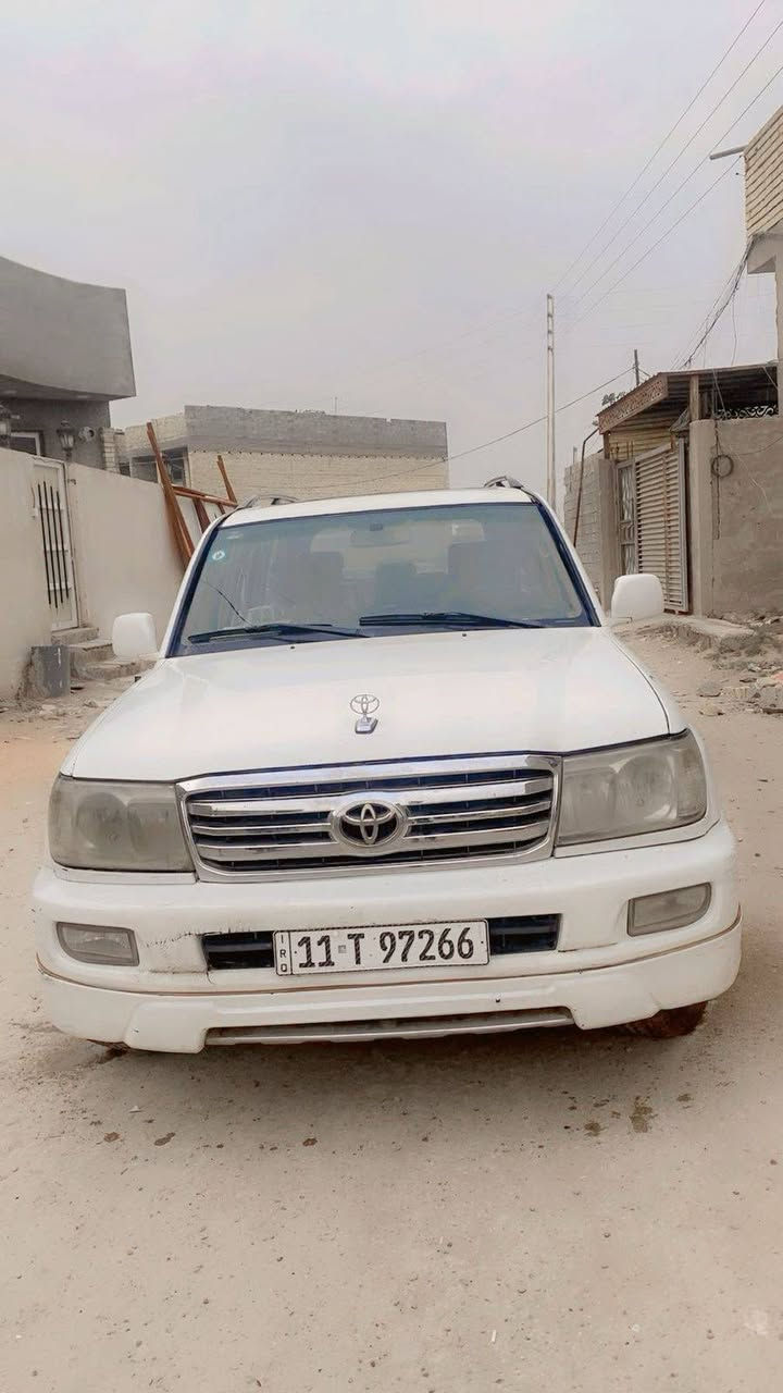 السلام عليكم لاندكروزGXR٢٠٠٦ بغداد انكليزي 
فتحه فول مواصفات 
للبيع او المراوس حسب القناعه
بغداد
***********
***********
