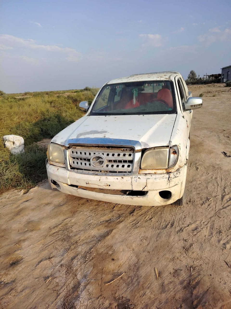 السلام عليكم سياره نوع سكاي بدون موديل ١٢ جاهز ه للبيع مكينه وكير مكفول العنوان ذي قار قضاء الإصلاح قريه الرميض اتصل على *********** السعر ٩ أوراق
