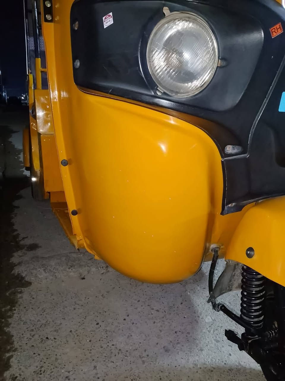 تكتك عشرين شهر ٥ رقم وسنويه العنوان بغداد مدينه الصدر ***********
