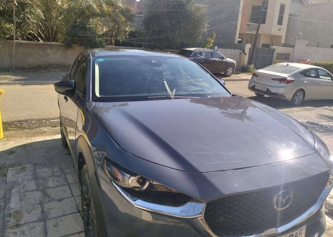 Mazda Cx-30 sky active
الموديل : 2023

اللون : فيلي 

المحرك : 2.5 Turbo

 ماشية 6000  كيلو متر*

 حادث: جهه السايق مصبوغه وبنيد مبدل أصلي بيها تصليح شواصي تفاصيل اكثر صور الحادث على الخاص   
  
المواصفات : فول مواصفات 

⭐️ سلايد روف(فتحة)  

⭐️ دفع رباعي 4×4 .

⭐️ زنون الايت مع الكشاف .

⭐️  لايت LED .

⭐️  نظام التوقف الذاتي الخلفي 

⭐️ تشغيل عن بعد .

⭐️ مقاعد جلد رياضية ماروني 

⭐️ المقاعد الاماميه تدفئة . كهرباء

⭐️ تدفئة ستيرن . 

⭐️ نظام خرائط  GPS . 

⭐️ حساسات امامية وخلفية .

⭐️ كاميرا خلفية دواره 

⭐️ تبريد خلفي.

⭐️ اشارة جانبيه بالمرايات

⭐️ هاند بريك كهربائي . 
 
⭐️ مرايا بخاصية التعتيم الذاتي 

السعر 16,500  $ الف دولار

 ⭐️- مكان السيارة بغداد اليرموك

***********📲
