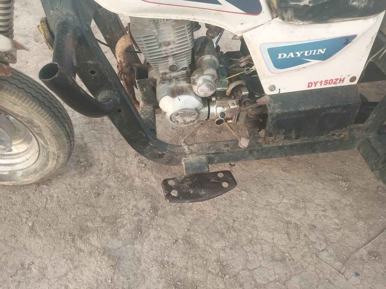 السلام عليكم ستوته للبيع موديل 2011تعمير جديد اوراق مكان ناصريه قضاء الاصلاح تنويه شاصي جمره  والتعمير دايون السعر 850رقم ***********
