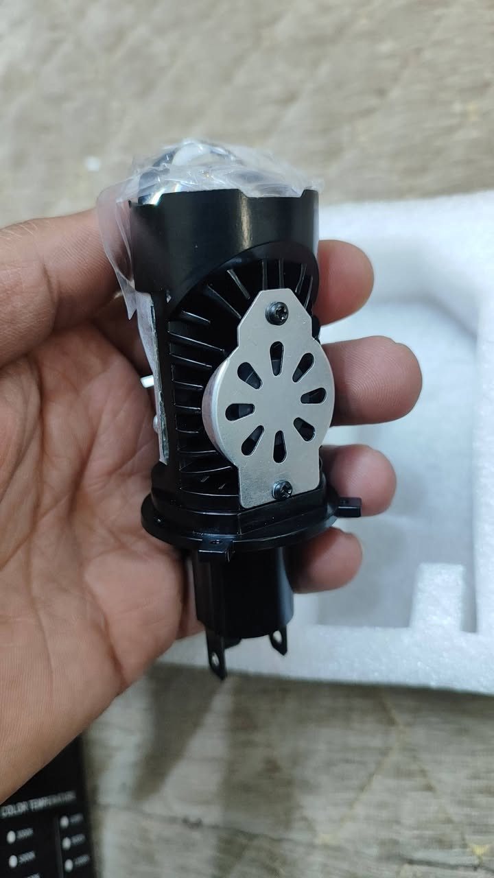 لد 4H
يرهم لسيارات اليابانيه من نيسان وتويوتا وبعض سيارات الالمانيه

بروجيكتور (Projector Lens) من نوع H4
5000k

سعر 50 الف مع توصيل


**إذا كنت صاحب هذا الإعلان وتريد حذفه لأي سبب، رجاءا أرسل رسالة إلى الدعم الفني**