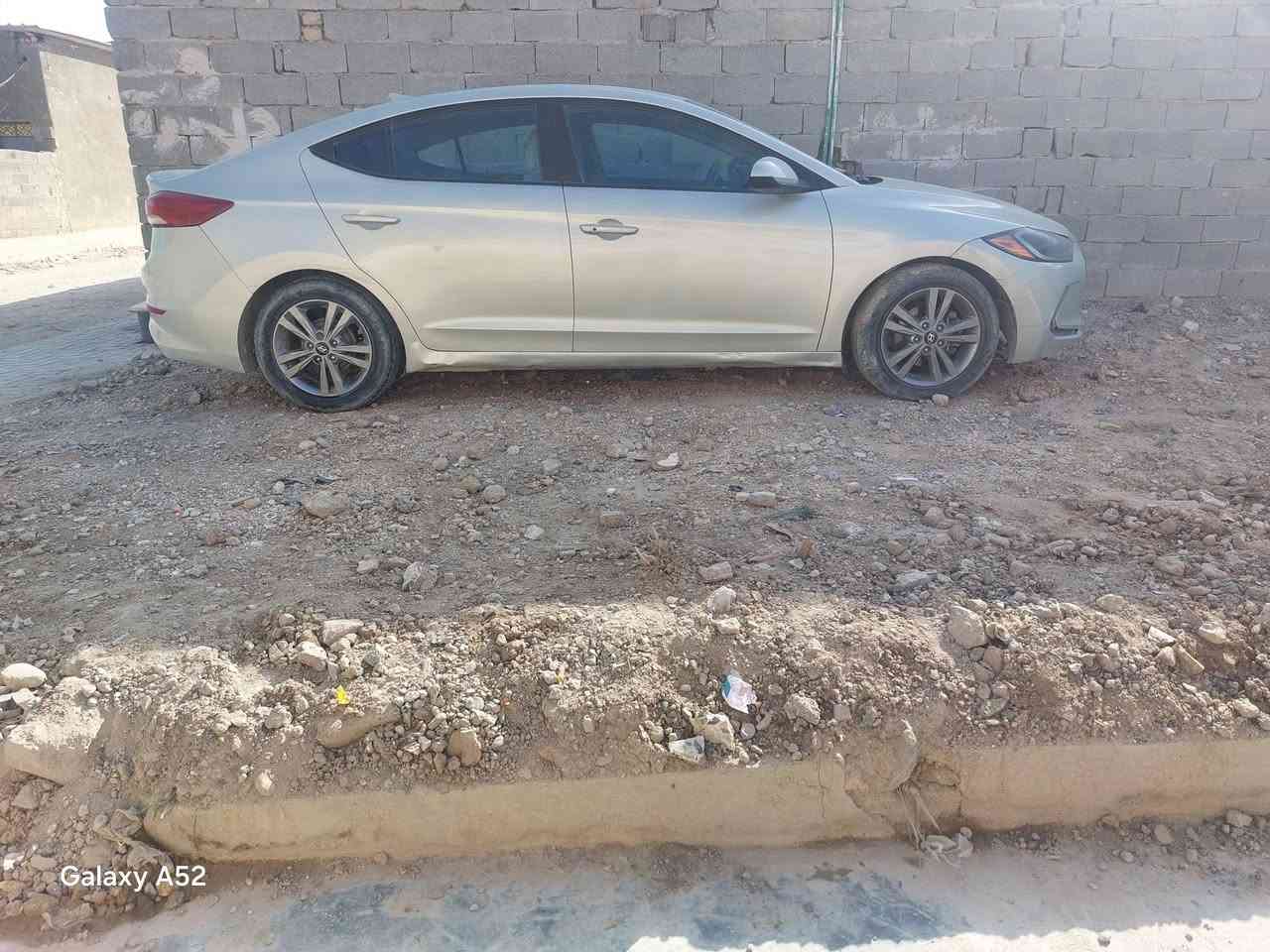 سلام عليكم إلنترا موديل ١٧فول موصفات عده الفتحه ماشيه ٥٠ حقيقي مكفوله من كلشي رقم بغداد بسمي تحويل مباشر ضبغ اثر جملق وشخط الباب سايق صبغت صفحه شرط رباكات سليمه مدينه الصدر ***********
