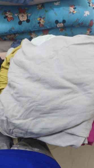 جرجف نفر عدد ستة سعر الجرجف أربعة الألف ميز أوتي ب٥ ميز طعام ب٦ كارتونة اكواب ب١٠ فرفوري العنوان حي القاهرة للتواصل الإتصال على الرقم التالي ***********
